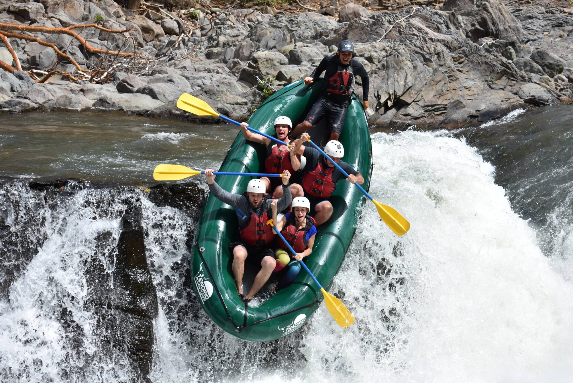 White Water Rafting Adventure | Hotel Igloo Beach Lodge Costa Rica