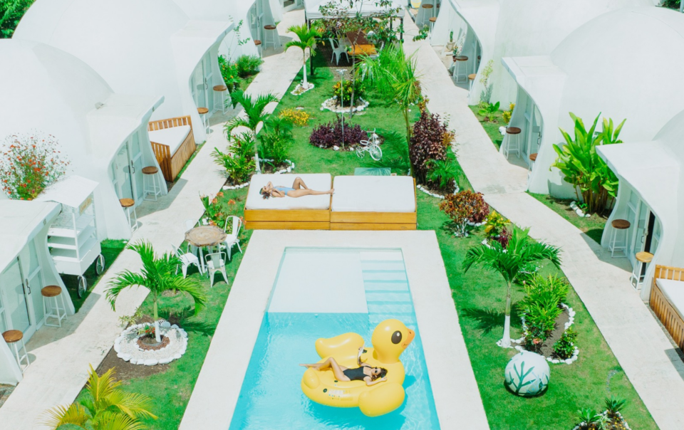 Igloo Beach Lodge in Manuel Antonio, Costa Rica